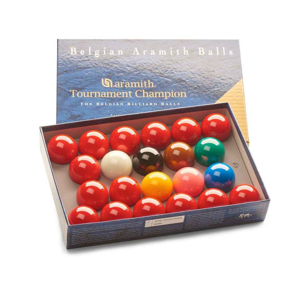 Aramith inch snooker balls